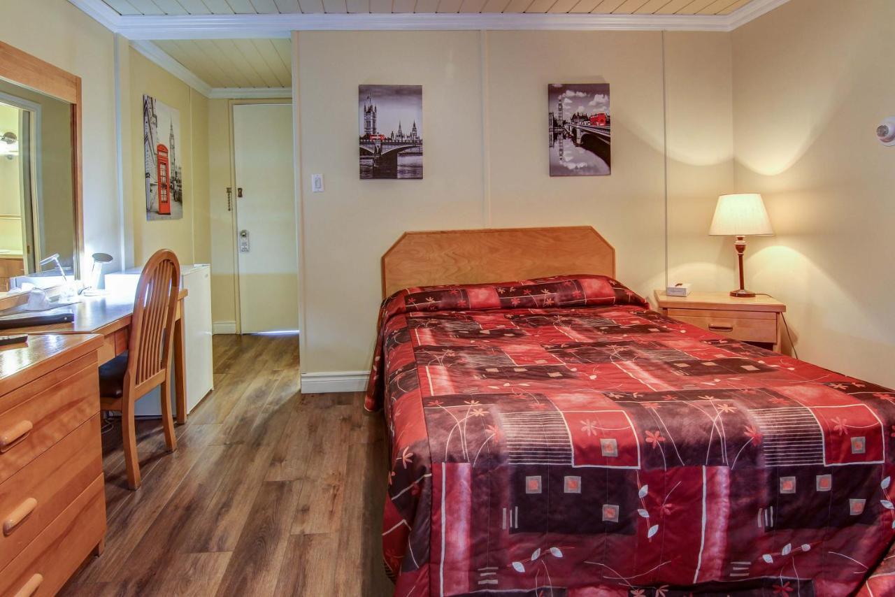 Motel โรแบร์วาล ภายนอก รูปภาพ